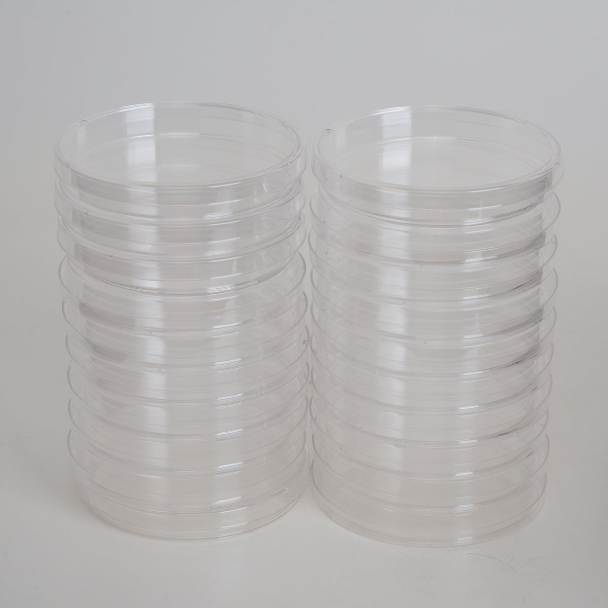 Petri Dishes, 3 Vent, Sterilized, Plastic, 90mm x 15mm (20 / 500 pack)